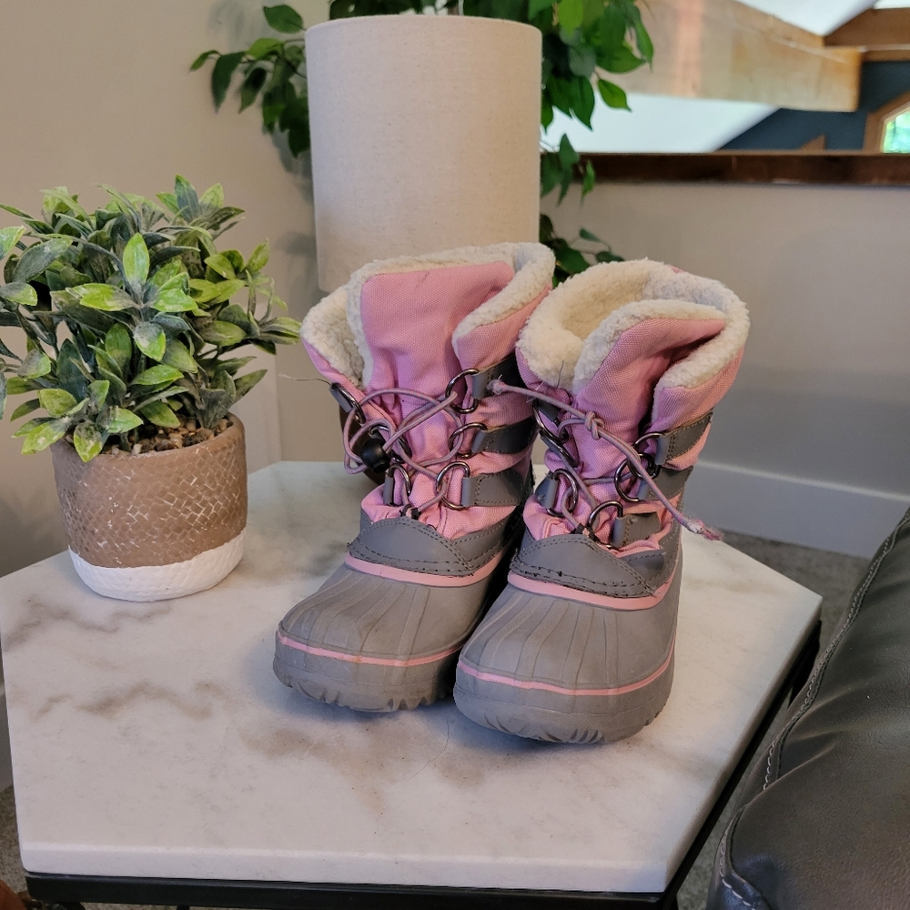 3 for $10! Any items marked $5 are 3 for $10. Girls size 1 snow boots